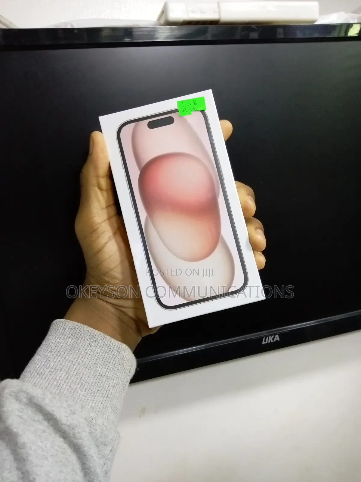 New Apple iPhone 15 128 GB Pink