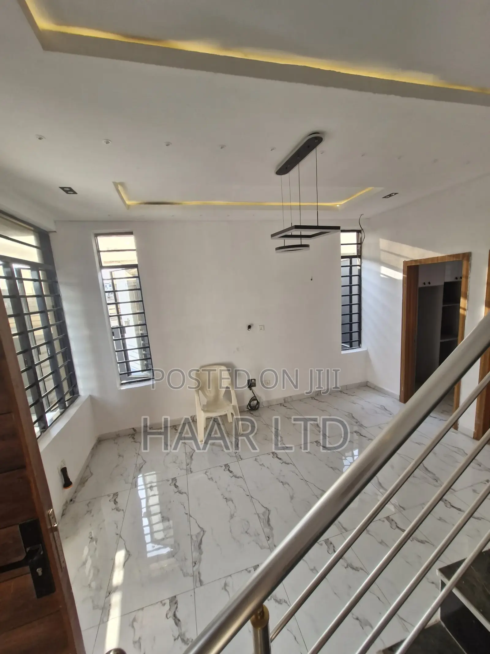 4bdrm Townhouse/Terrace in Ikota for sale