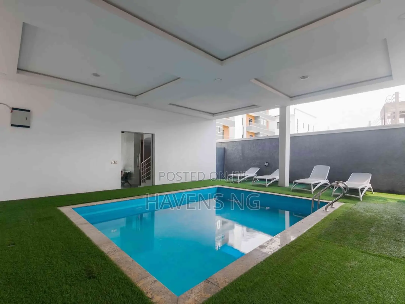 Luxury 4-Bedroom Duplex in Ikate With Private Rooftop