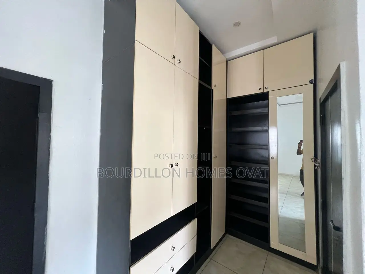 4bdrm Duplex in Lekki for rent