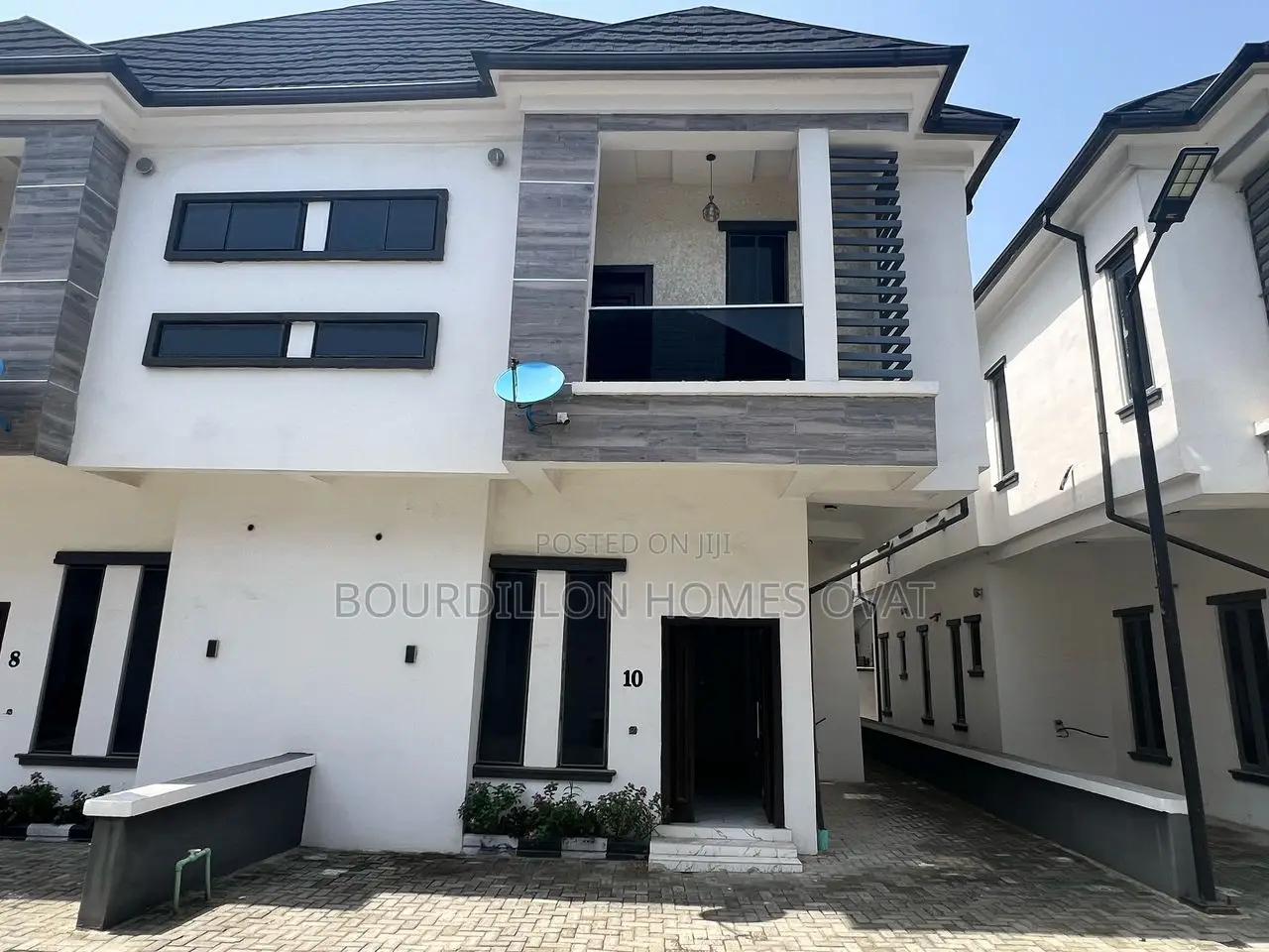 4bdrm Duplex in Lekki for sale