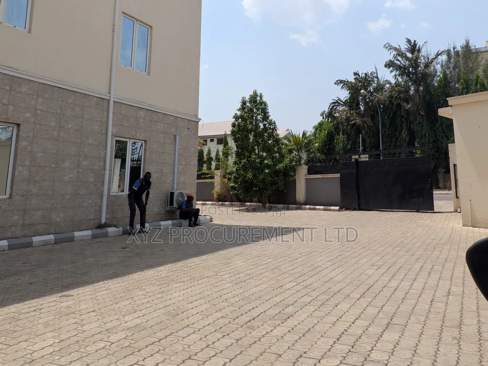 Corporate Office Building for Lease in Jabi