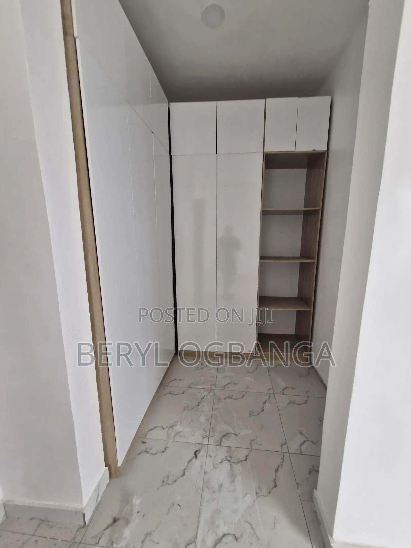 4bdrm Townhouse/Terrace in Ikota for sale