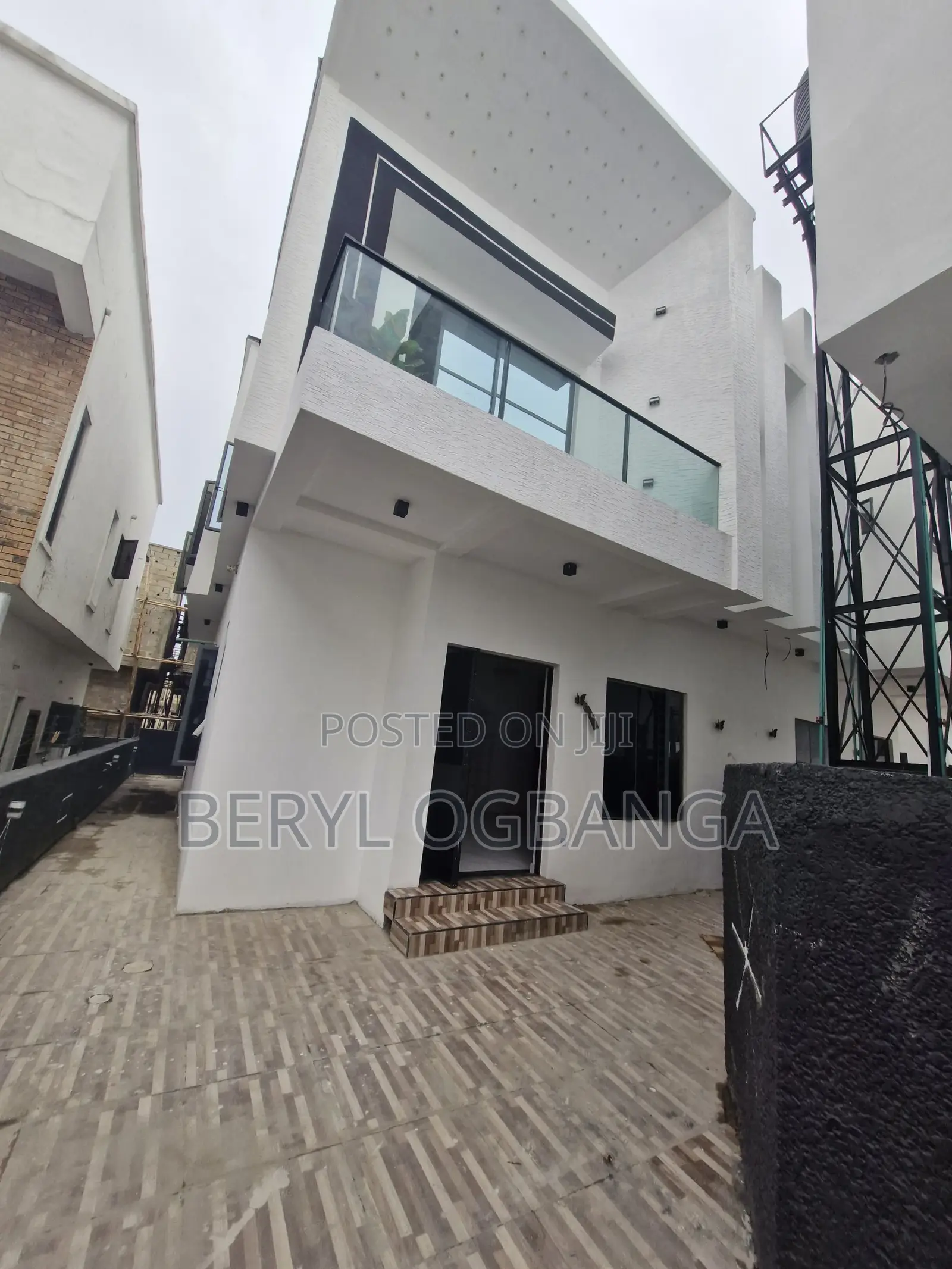 4bdrm Duplex in Palm City Estate, Ado / Ajah for sale