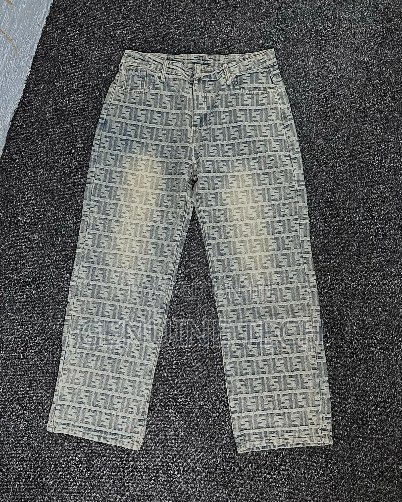 *High Quality Baggy Jeans