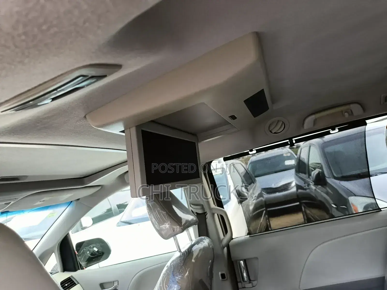 Toyota Sienna XLE 7-Passenger 4dr Minivan AWD (3.5L 6cyl 6A) 2014