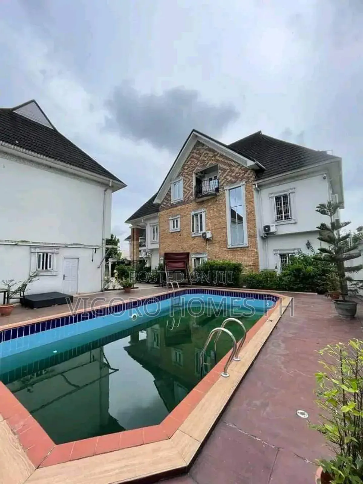 Furnished 5bdrm Duplex in Ozuoba, Port-Harcourt for sale