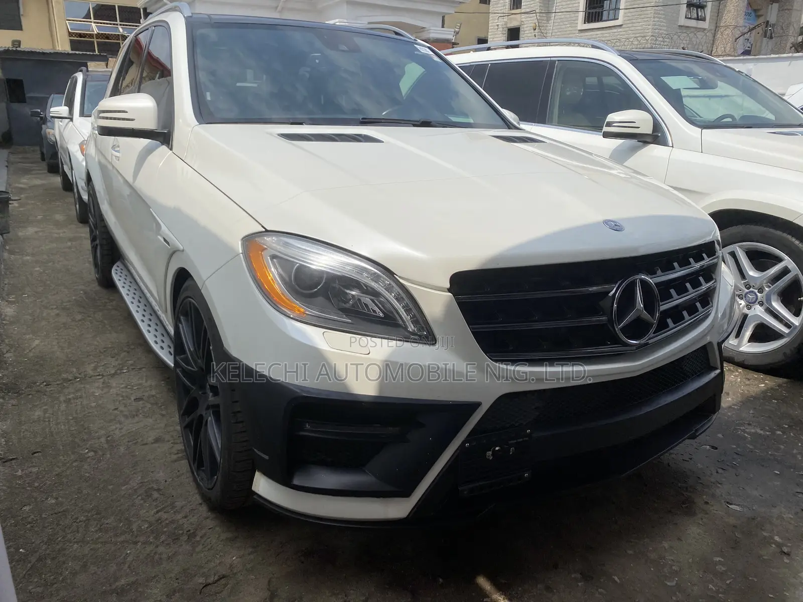 Mercedes-Benz M Class ML 550 4Matic 2013 White