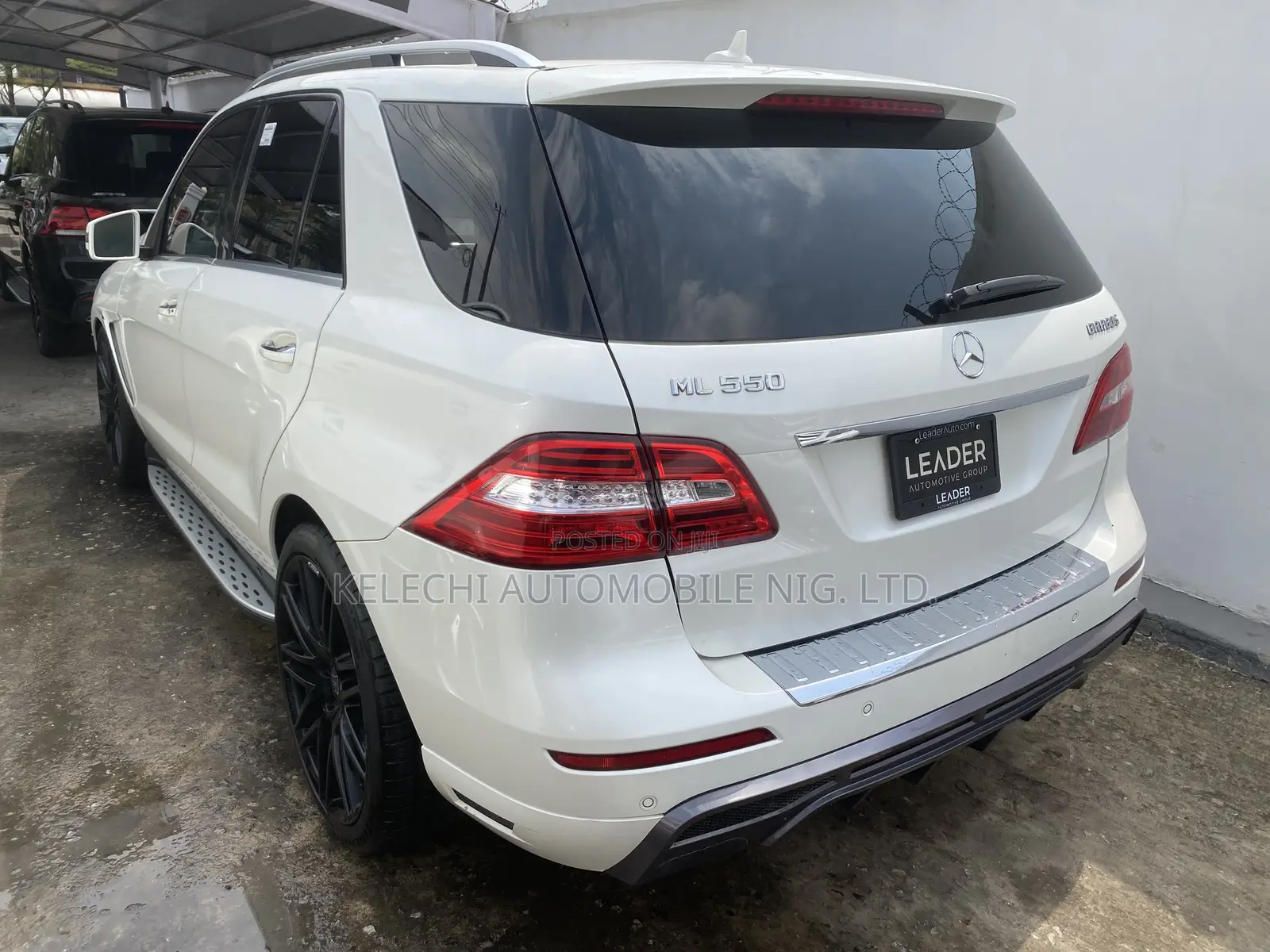 Mercedes-Benz M Class ML 550 4Matic 2013 White