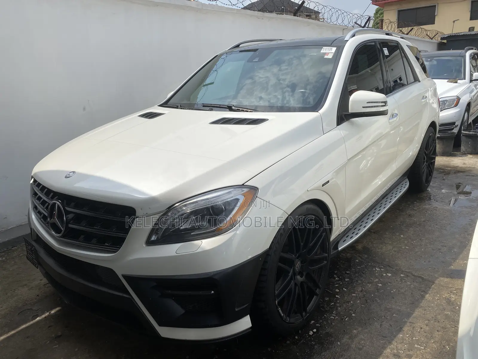 Mercedes-Benz M Class ML 550 4Matic 2013 White