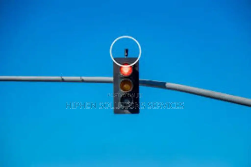 Pedestrian Traffic Light Control With Crosswalk