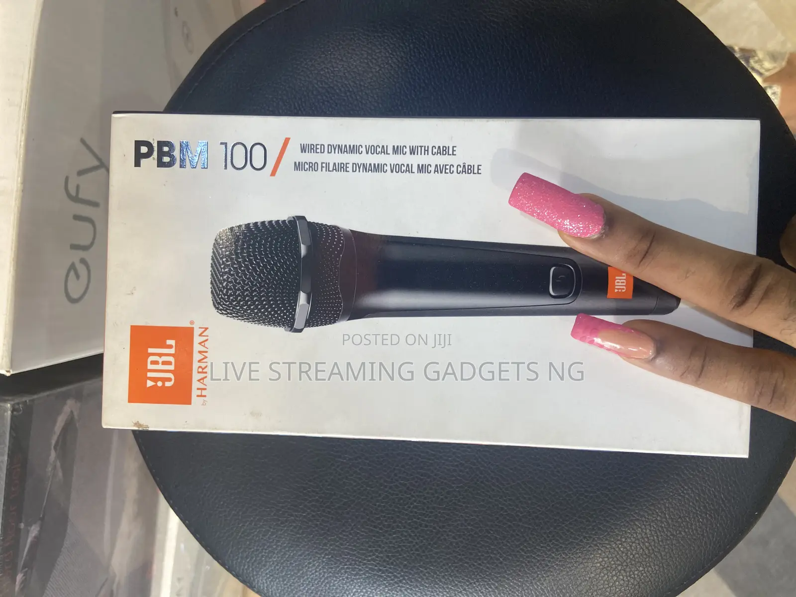 JBL PBM 100 Handheld Dynamic Microphone