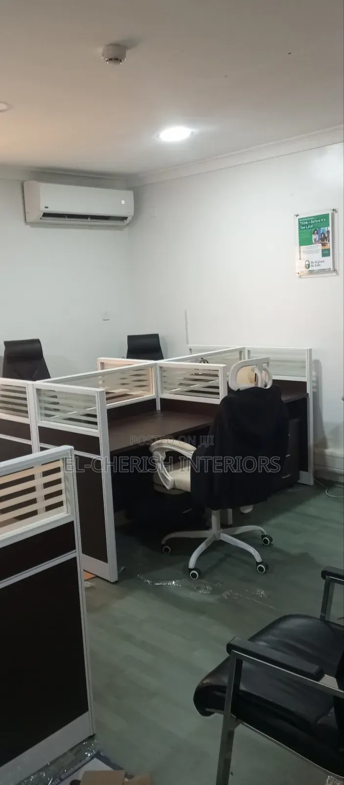 Super Class 4 Seater Workstation