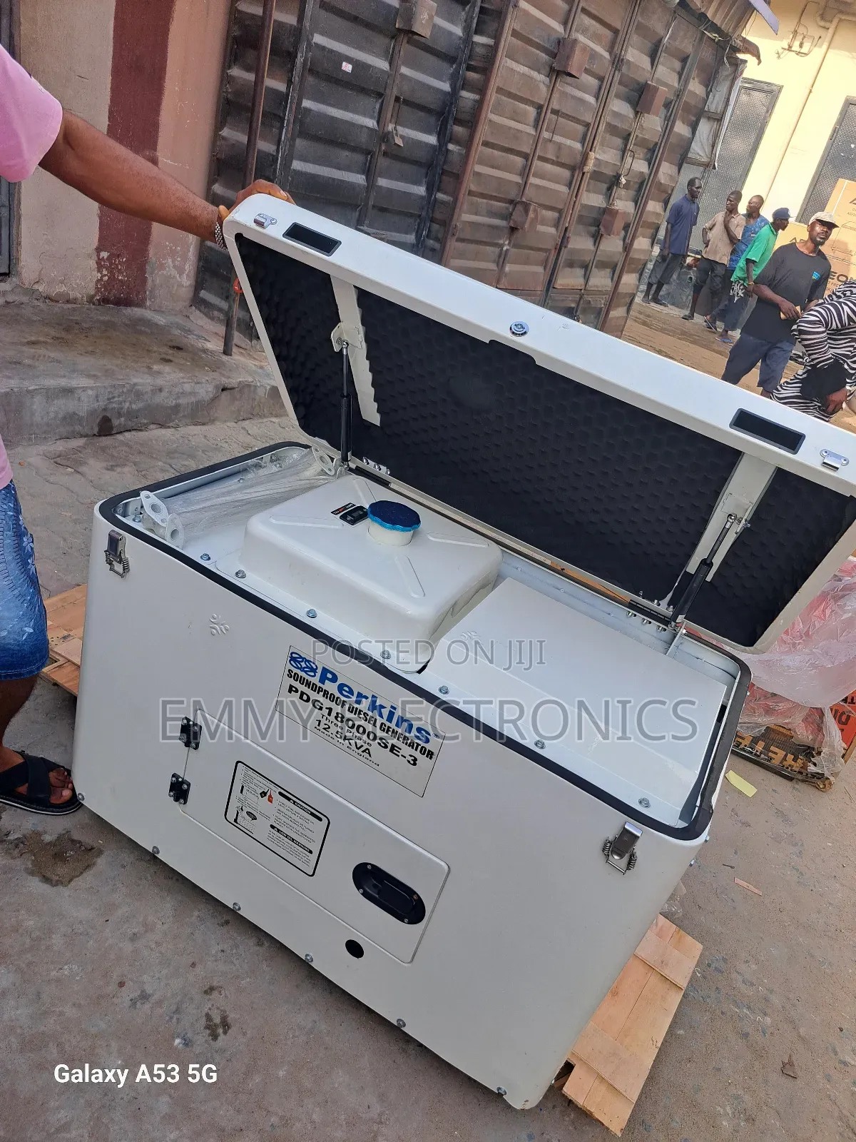(12.5kva)Perkins Three Phase Diesel Soundproof Generator
