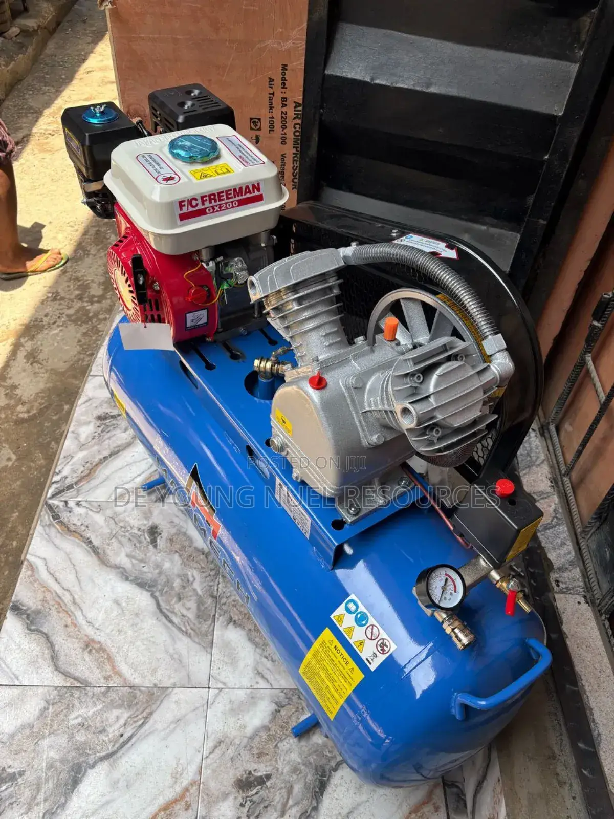 Strong Air Compressor Engine Type 100l