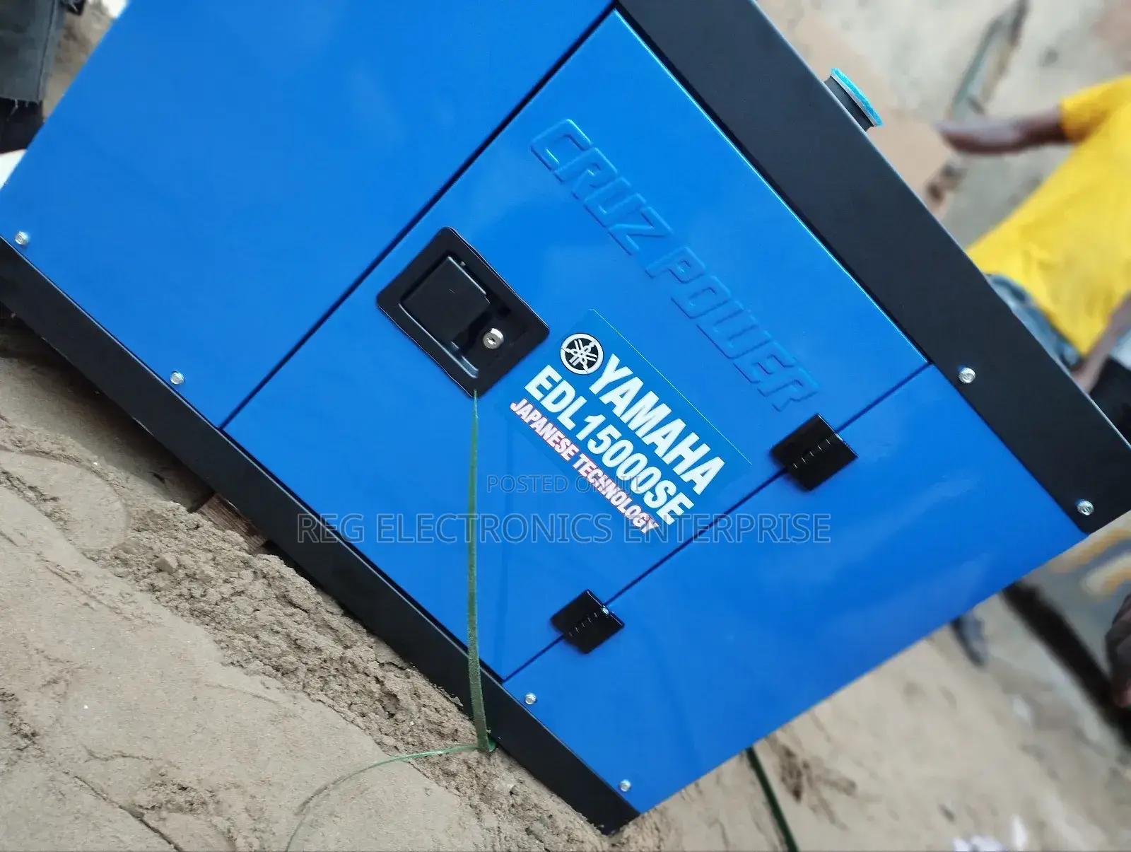 Special Yamaha Powered by Cruz Power
