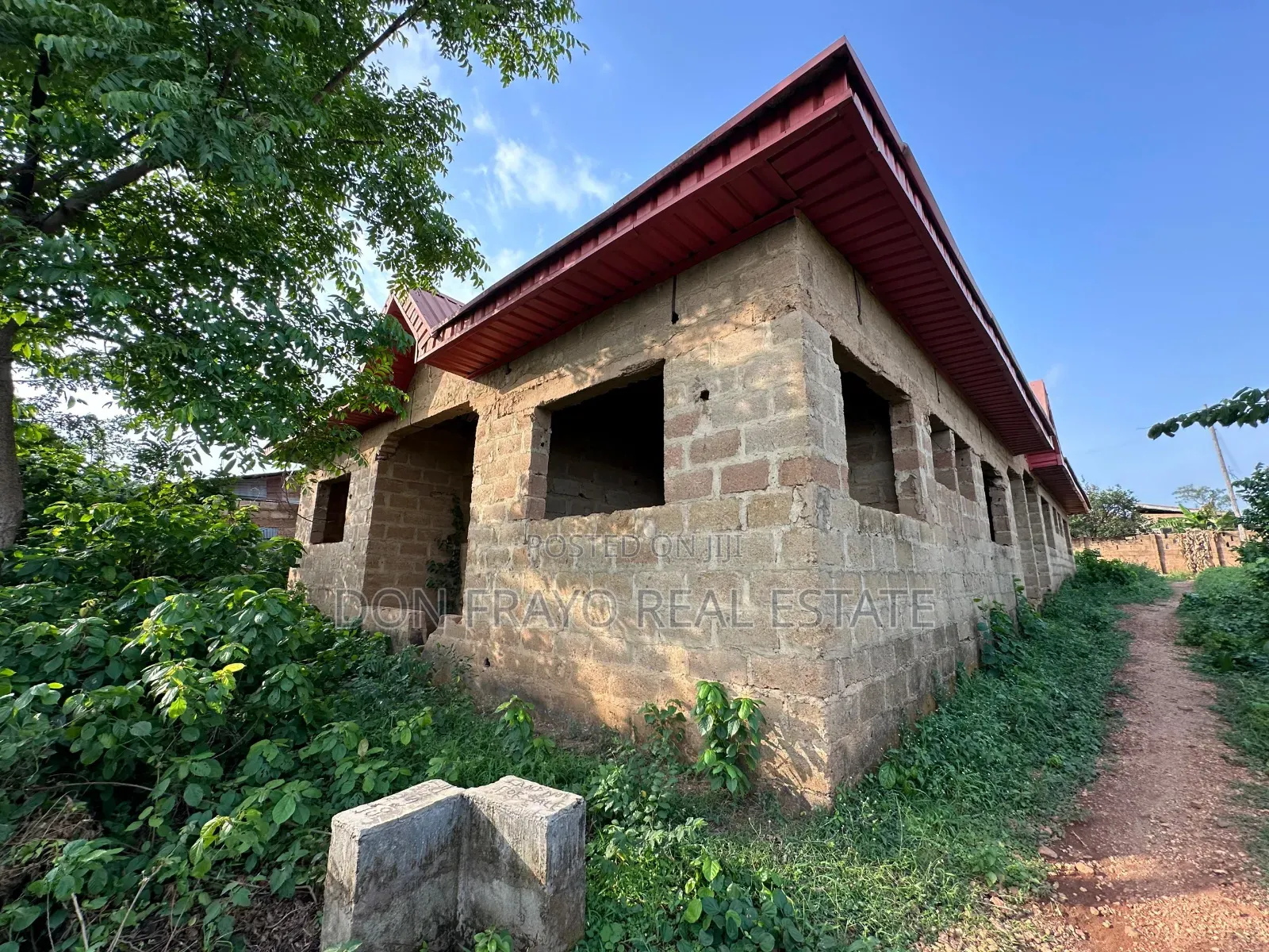 6bdrm Block of Flats in Awotan Apete, Ibadan Polytechnic/University