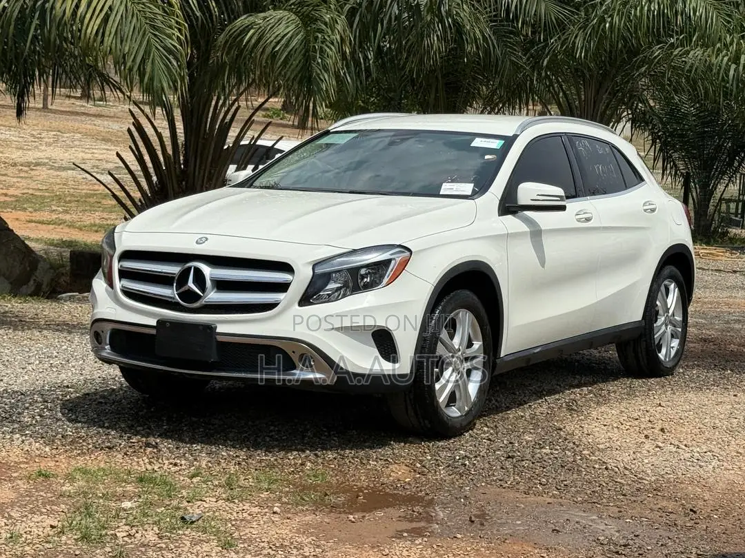 Mercedes-Benz GLA 250 2016 White