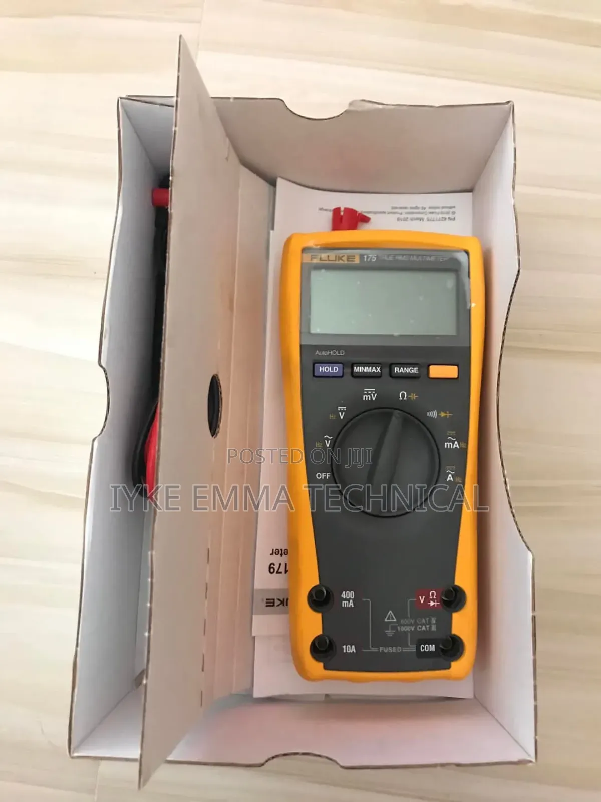 Fluke 175 True-RMS Digital
Multimeter