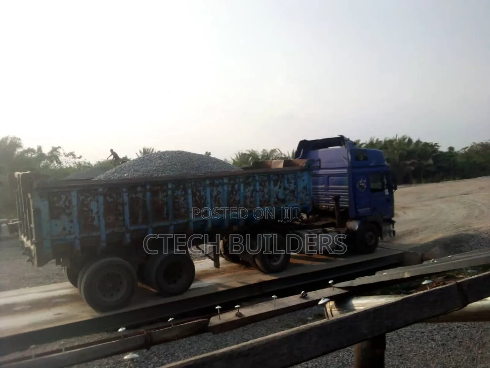 Sharp Sand Laterite Supply