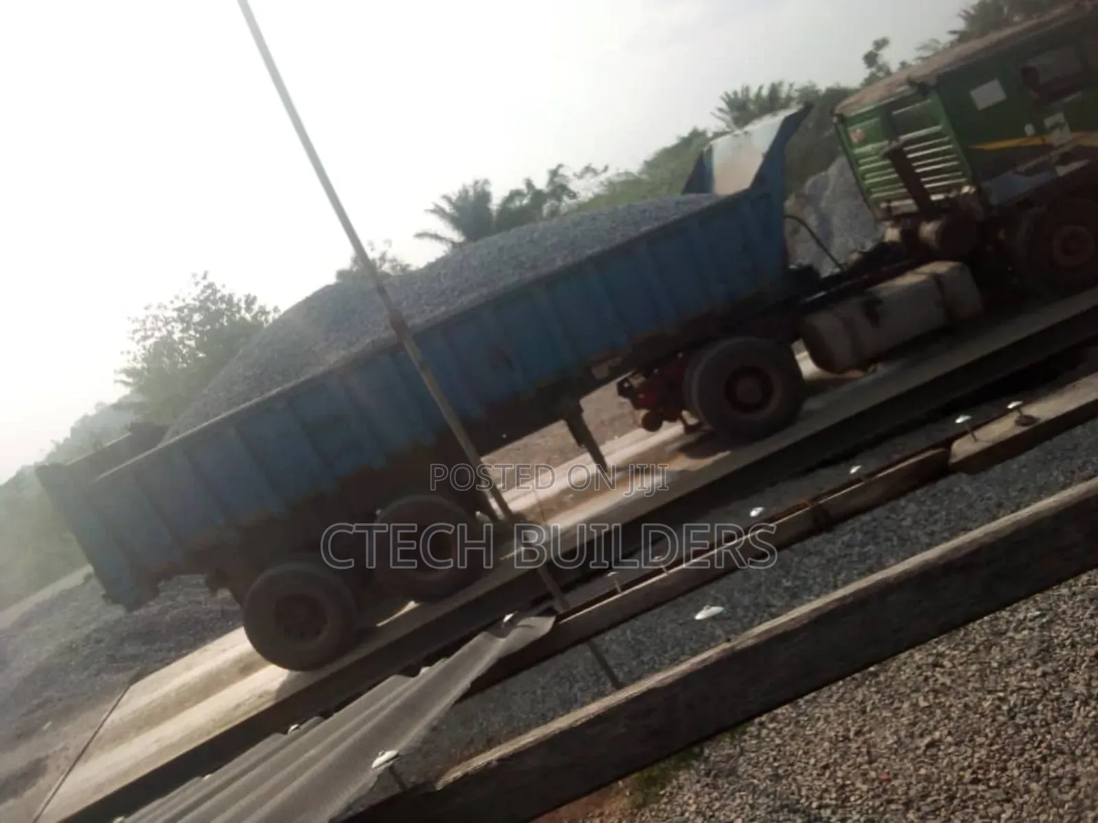 Sharp Sand Laterite Supply
