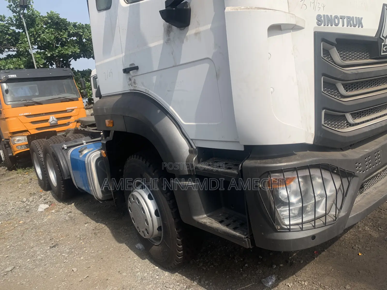 Howo 19 Truck Head White Color