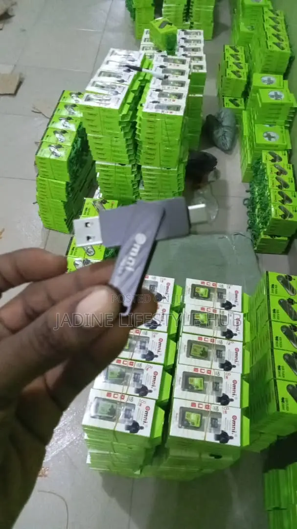 Omni Memory Card And Flash Drive (Instock)