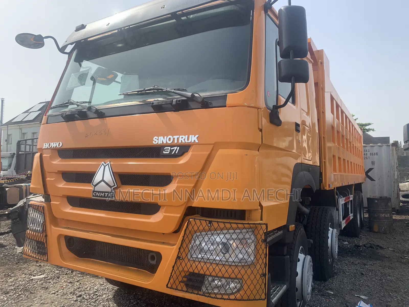 Howo 371 Truck Yellow 12 Tyres