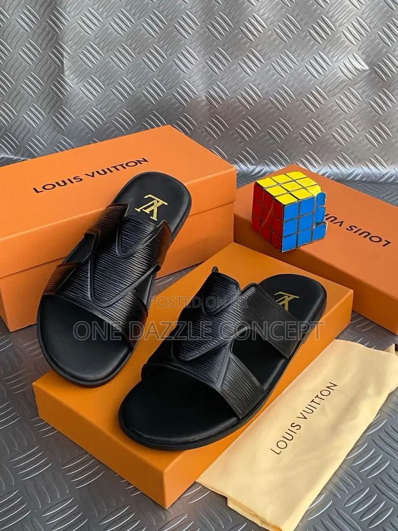 Louis Vuitton Cover Logo