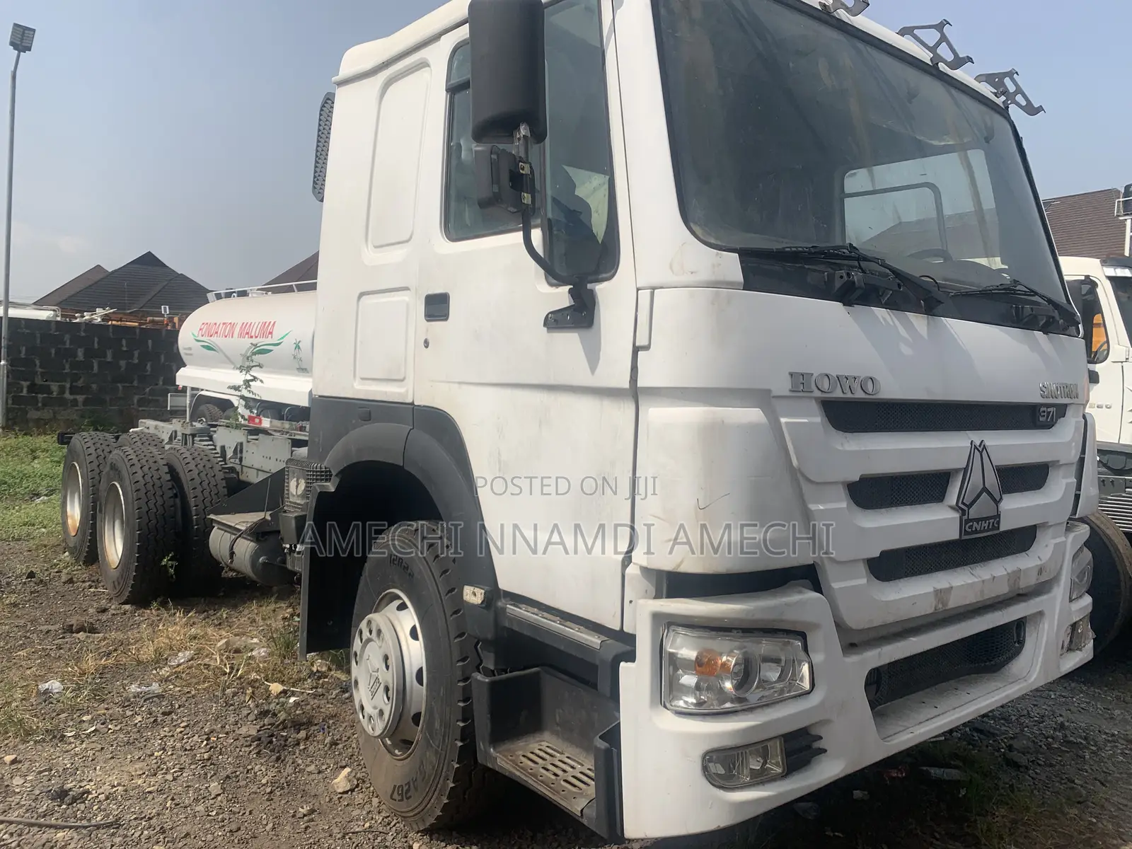 Howo 371 Truck White Color Long Chassis