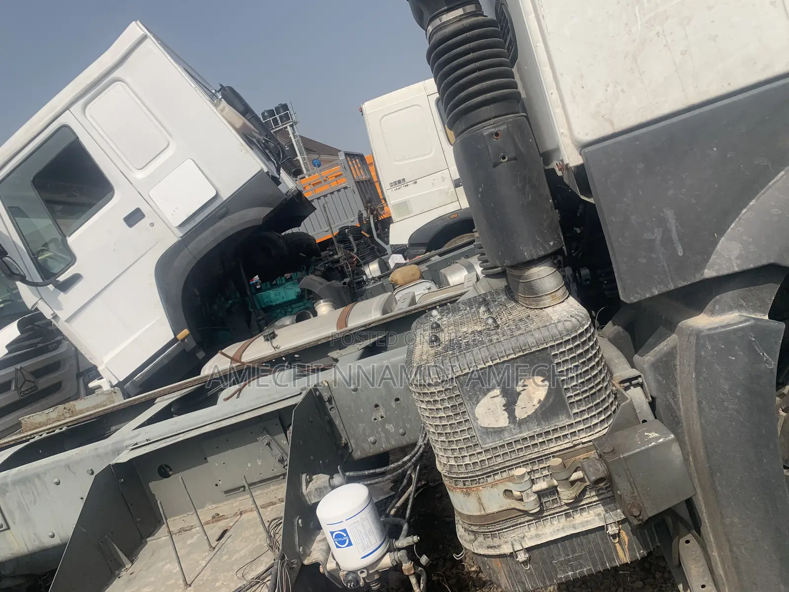 Howo 371 Truck White Color Long Chassis