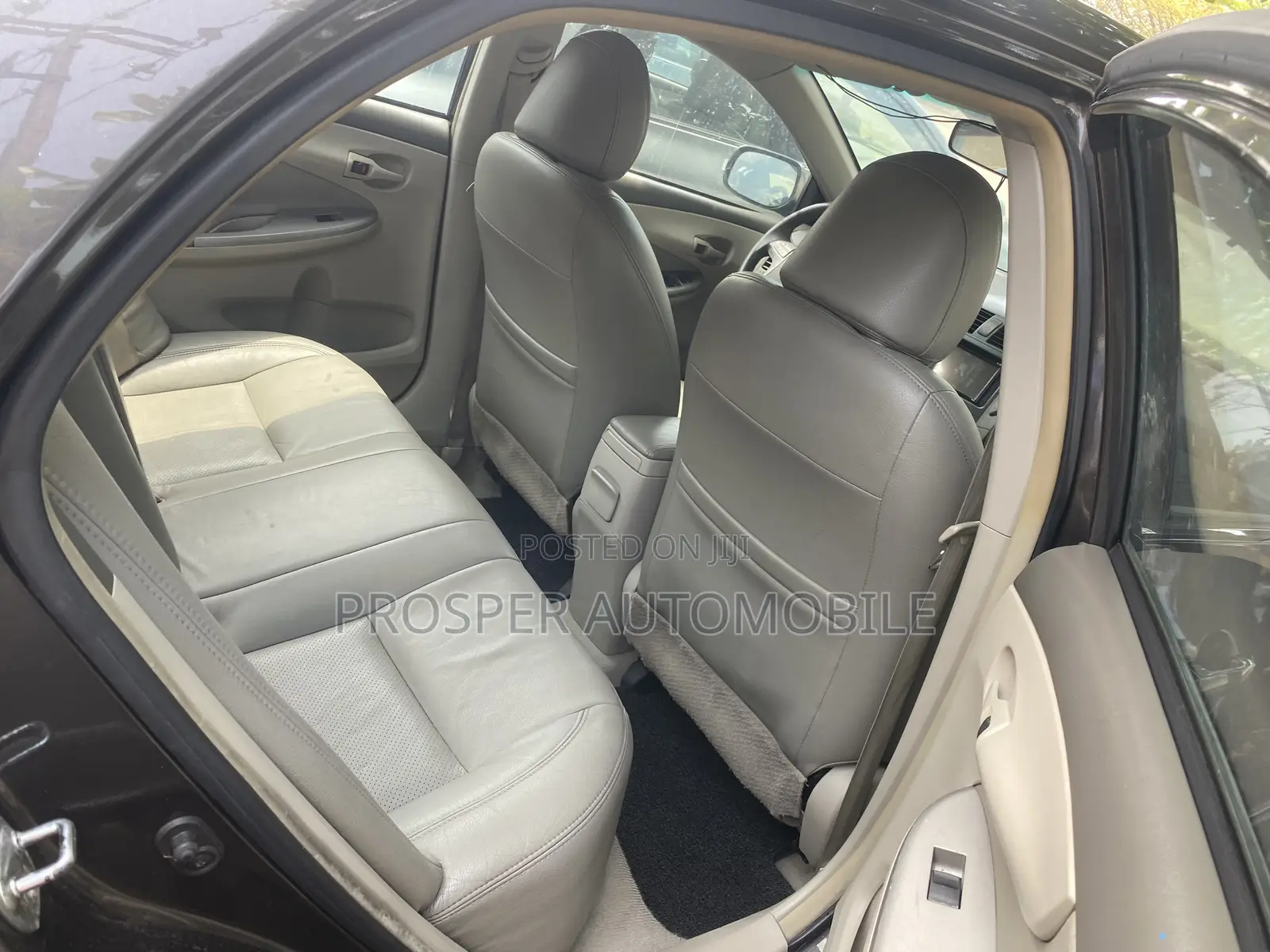 Toyota Corolla Altis 2010 Gray