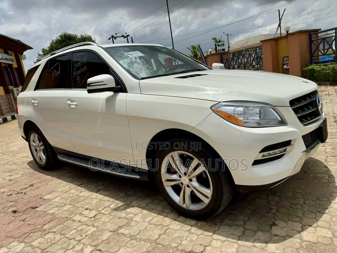 Mercedes-Benz M Class ML 350 4Matic 2013 White