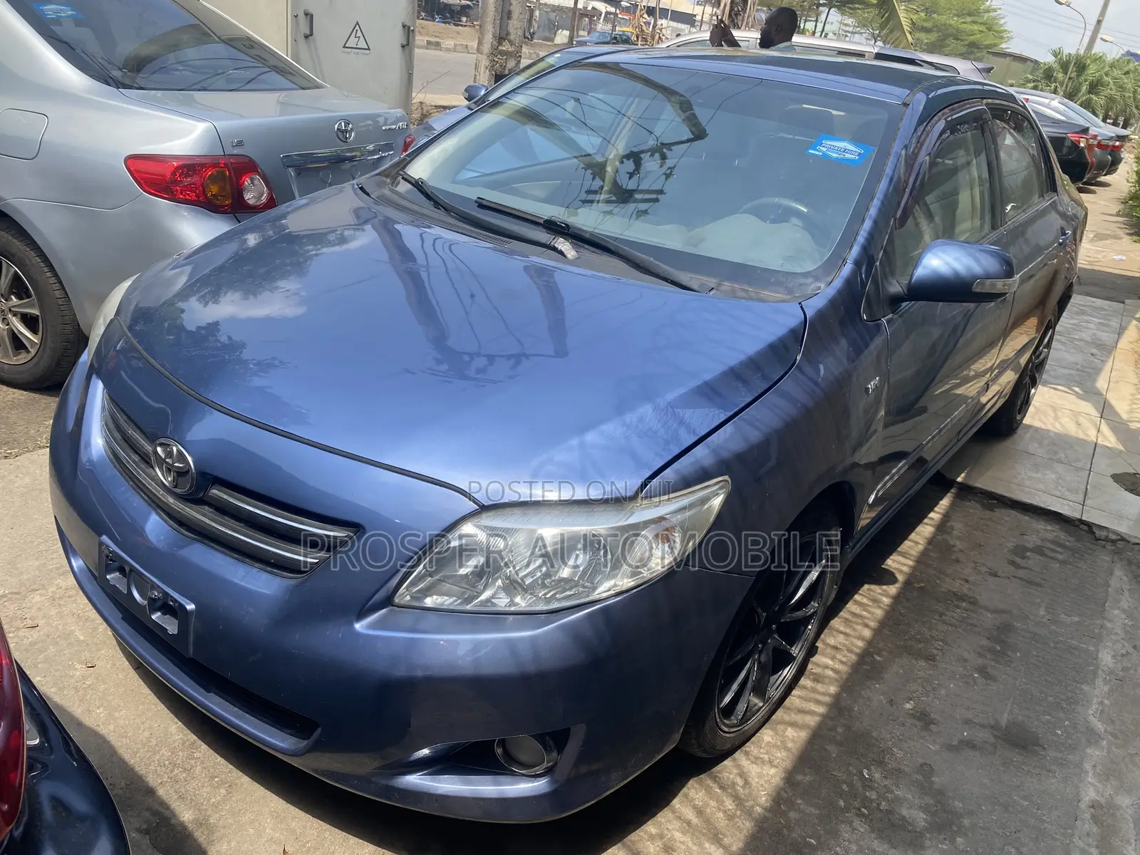 Toyota Corolla Altis 2010 Blue