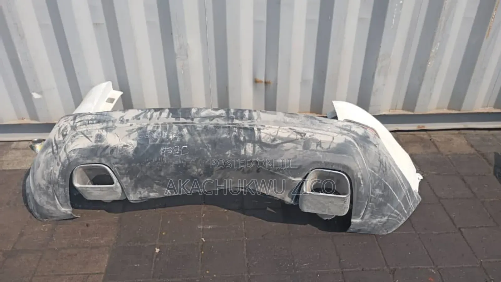 Back Bumper Jeep Cherokee 2019/2024