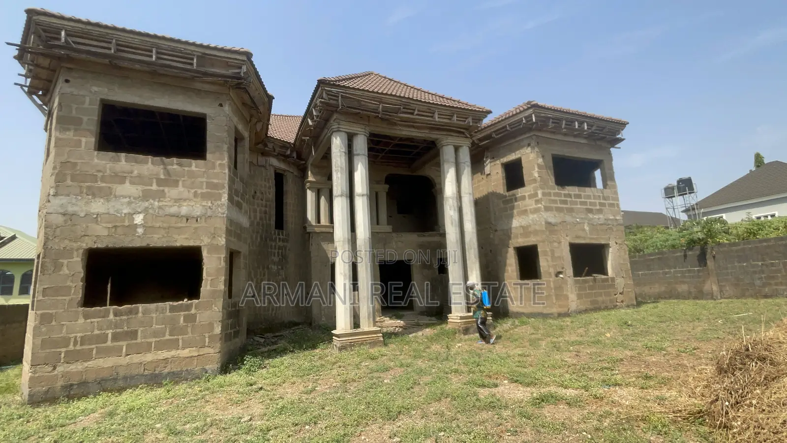 6bdrm Mansion in Okebadan Estate, Ibadan for sale