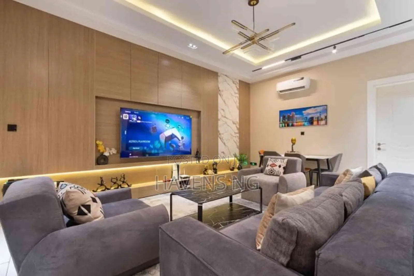Exquisitely Furnished 2-Bedroom Apartment