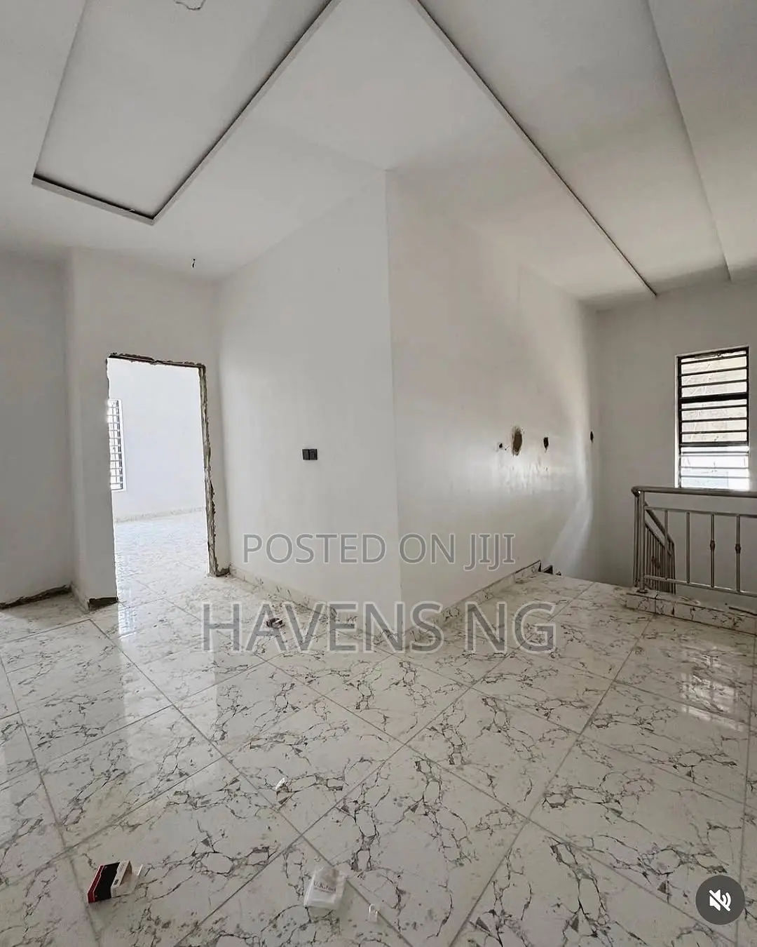 4bdrm Apartment in Mobil Ajah, Lekki for sale