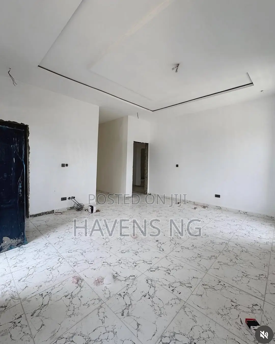 4bdrm Apartment in Mobil Ajah, Lekki for sale