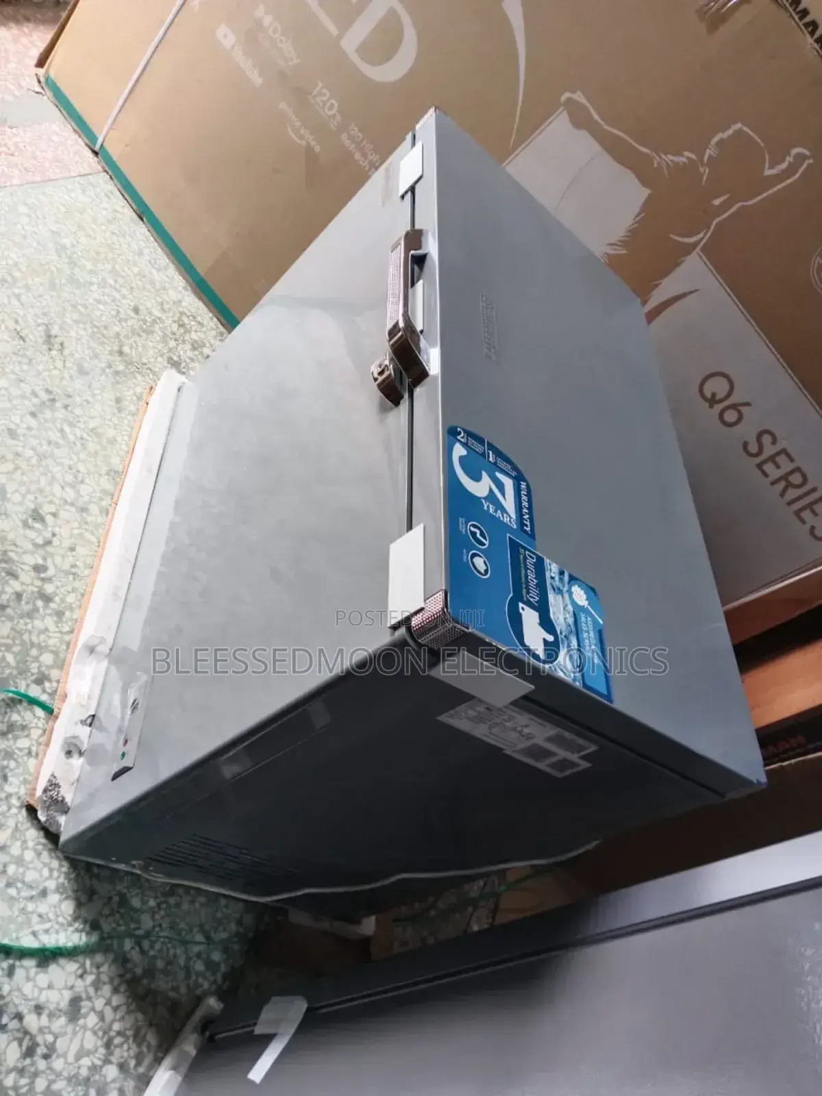 Scanfrost Inverter Chest Freezer 3fit Size 5 Years Garranty