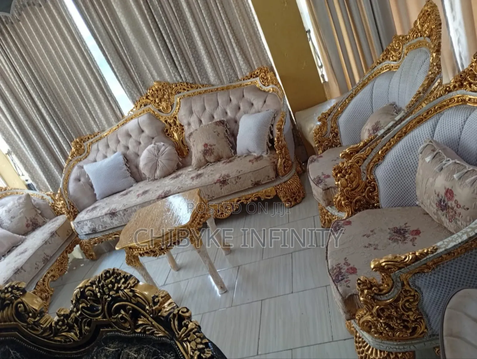 8 Seater Living Room Fabric Made Royal Sofa Chair.