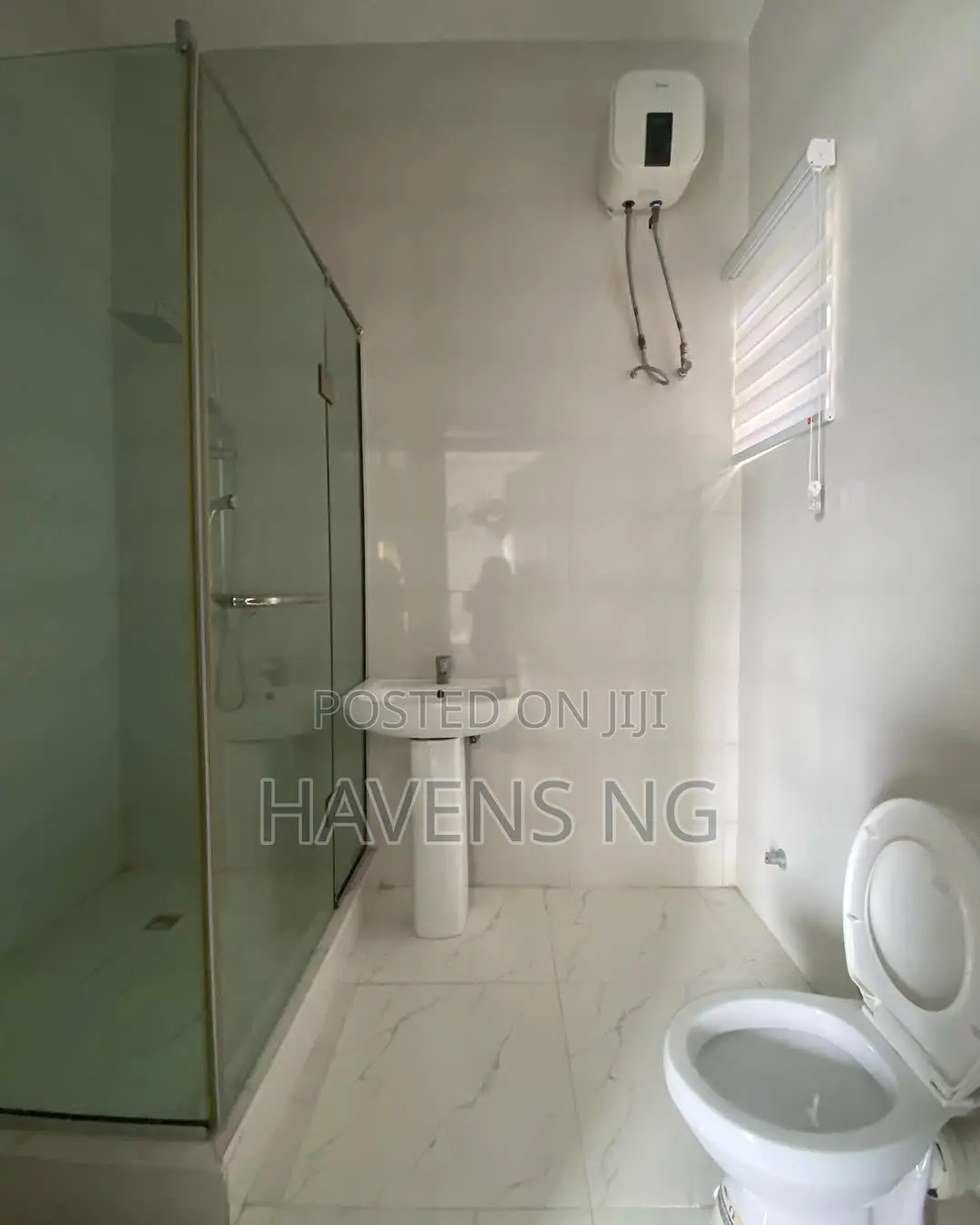 Well-Furnished 5-Bedroom Fully Detached Duplex With Bq