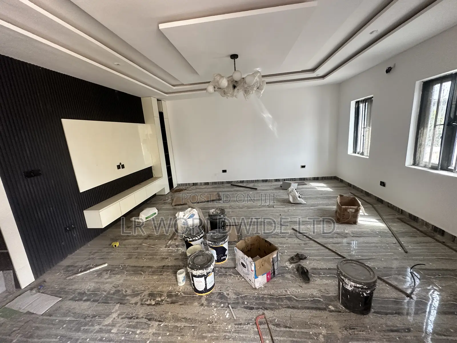 5bdrm Duplex in Riverpark Estate, Lugbe District for sale