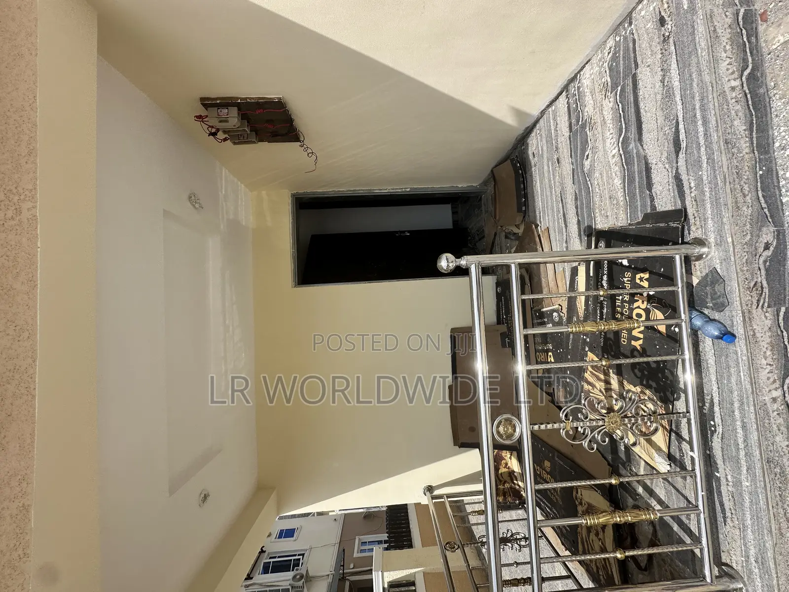 5bdrm Duplex in Riverpark Estate, Lugbe District for sale