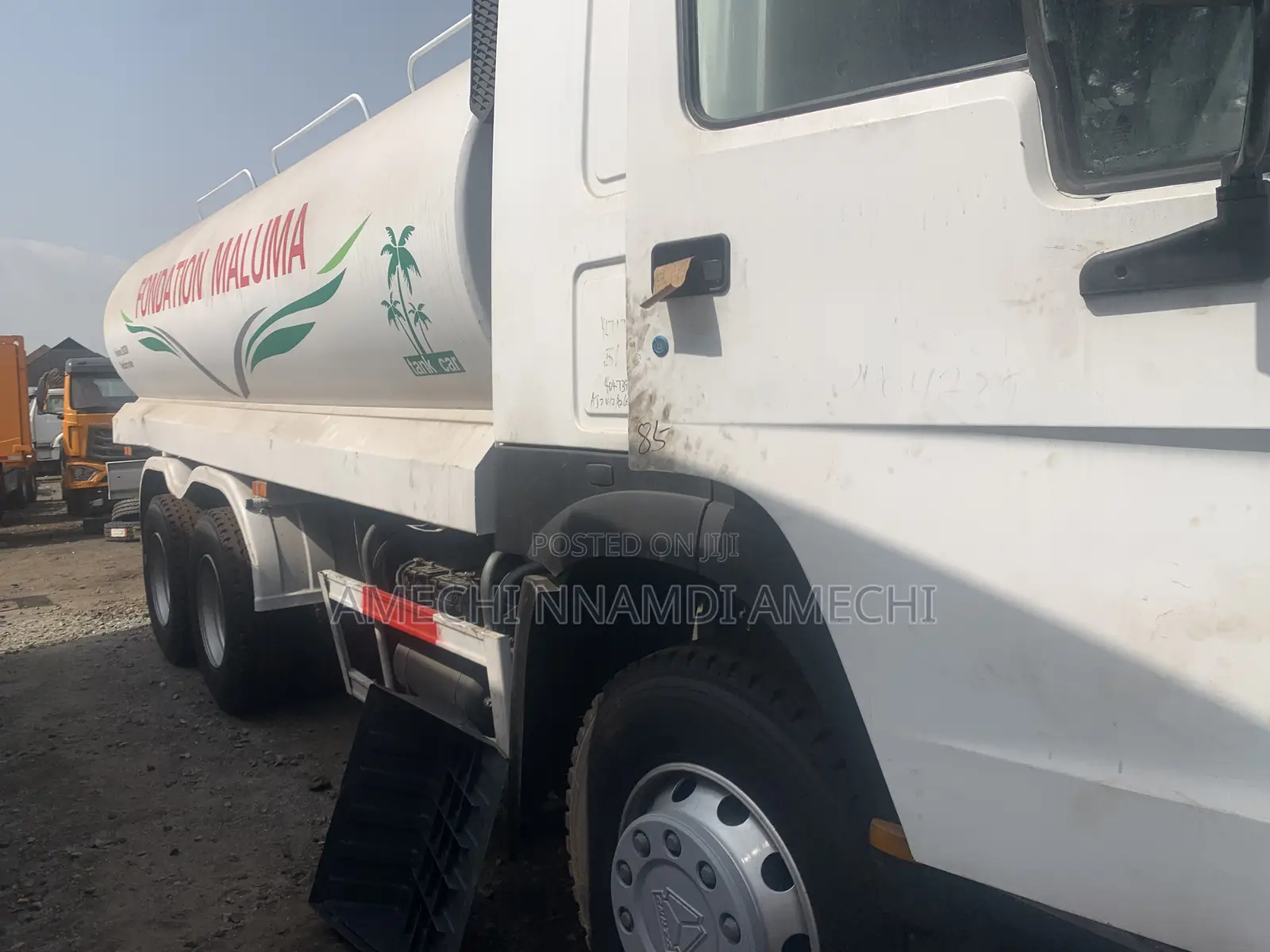 Howo Water Tanker 317 White Color
