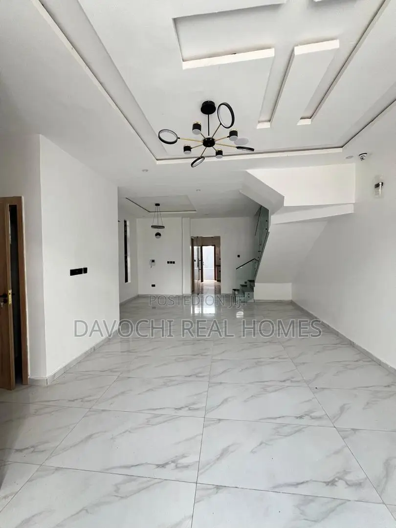 6bdrm Duplex in Alternative, Chevron for sale