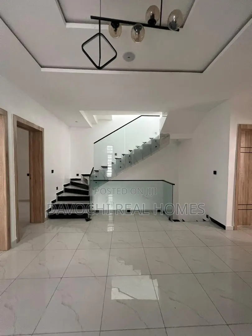 6bdrm Duplex in Alternative, Chevron for sale