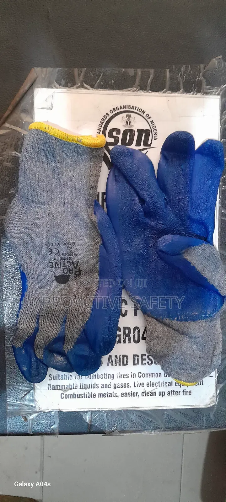 Thick Coated Latex Glove