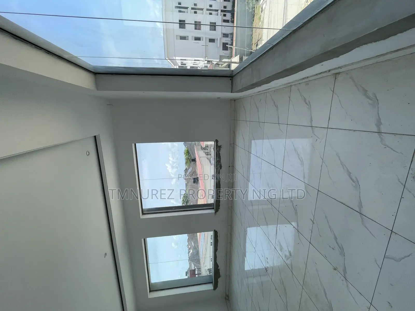 Shop Showroom for Rent