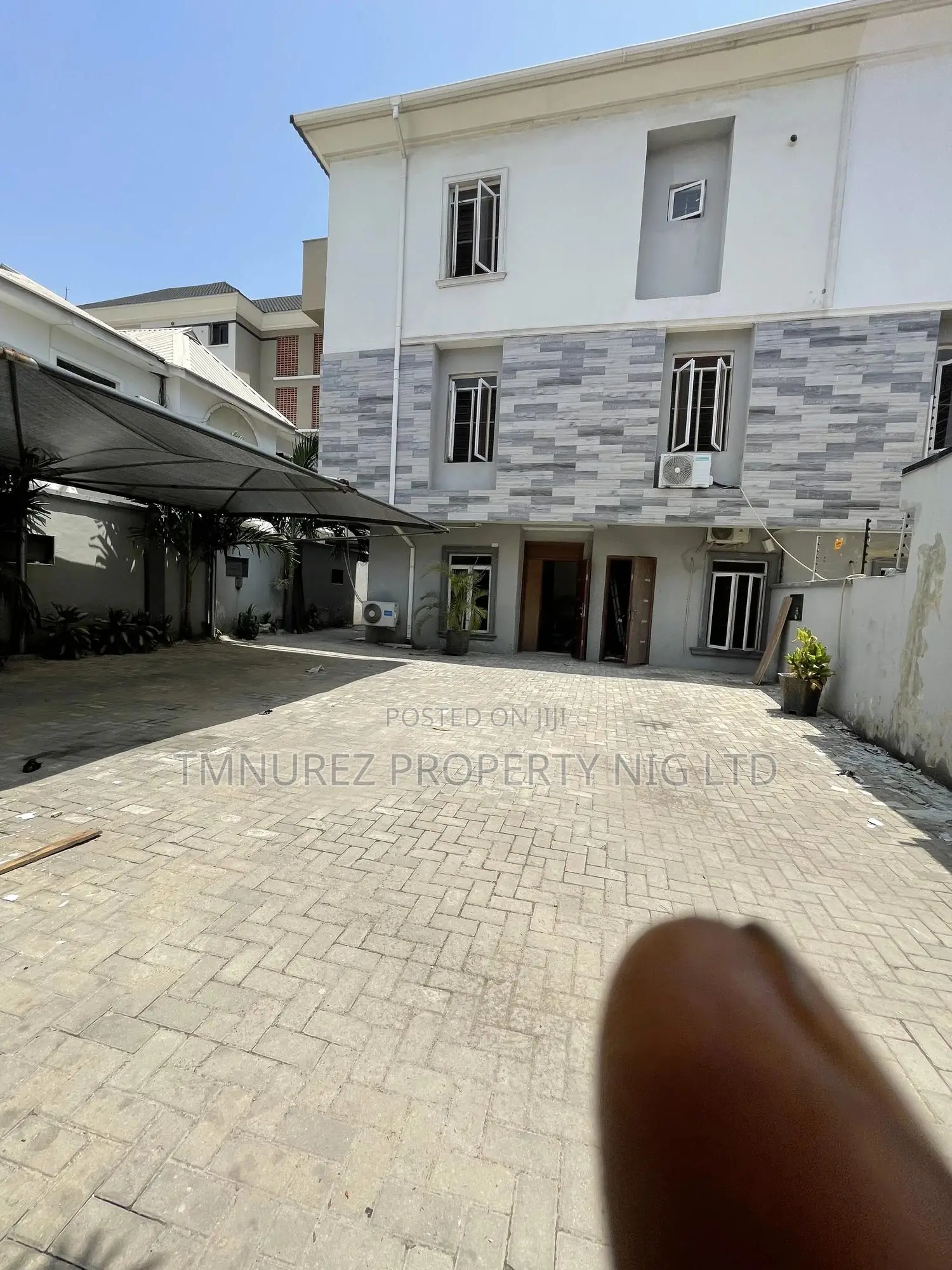 Furnished 6bdrm Duplex in Lekki Phase1 for rent